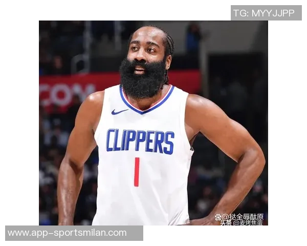 小里呼吁理性看待哈登季后赛表现与造犯规的争议与成见